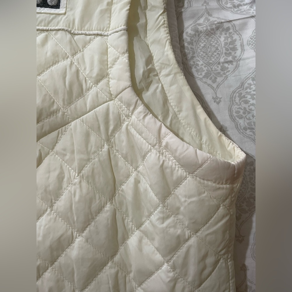 Her Universe | Star Wars Princess Leia Vest | 3/3x - Picture 14 of 16
